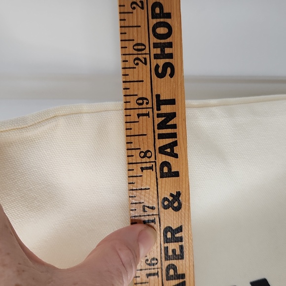 Formula 1 Caesars Racting Tote Bag - Picture 5 of 7